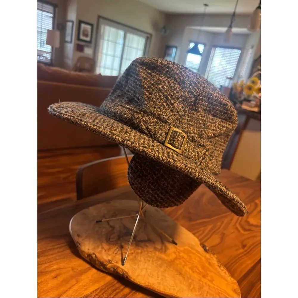 The Tilley Winter Hat - Men's Tweed Wide-Brim Wool Blend Hat.