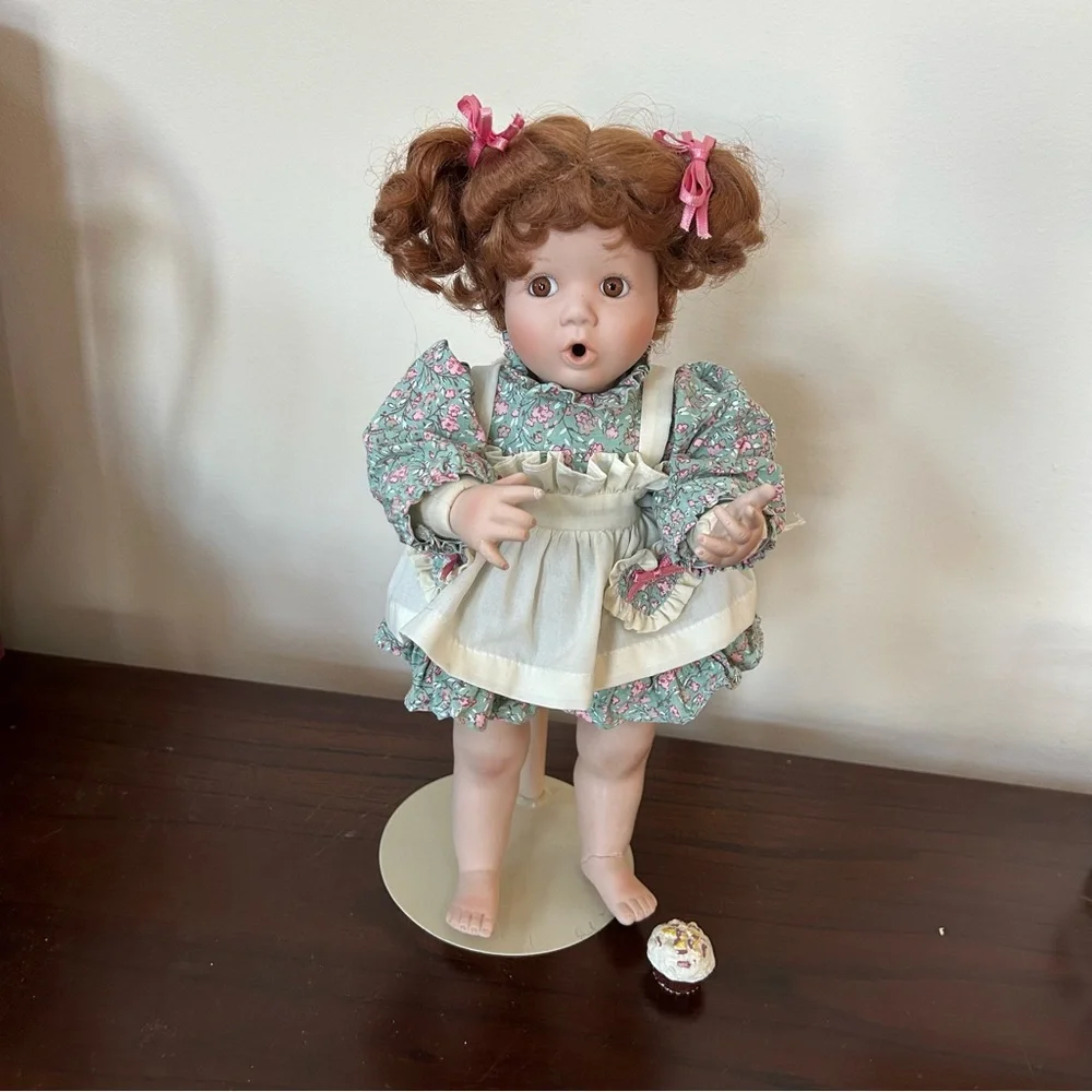 Danbury Mint Kids in the Kitchen Betsy 12