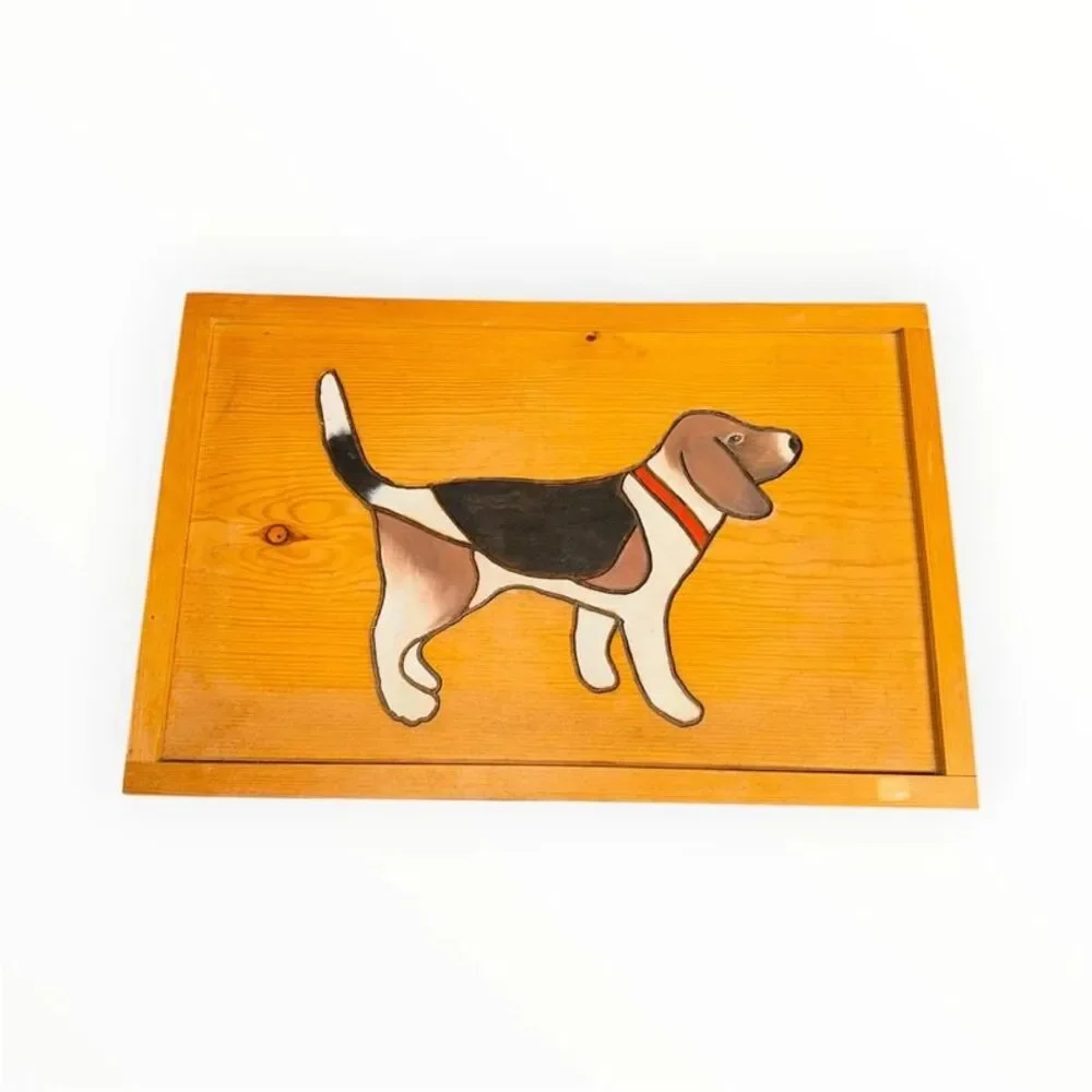 Wooden hand carved beagle art