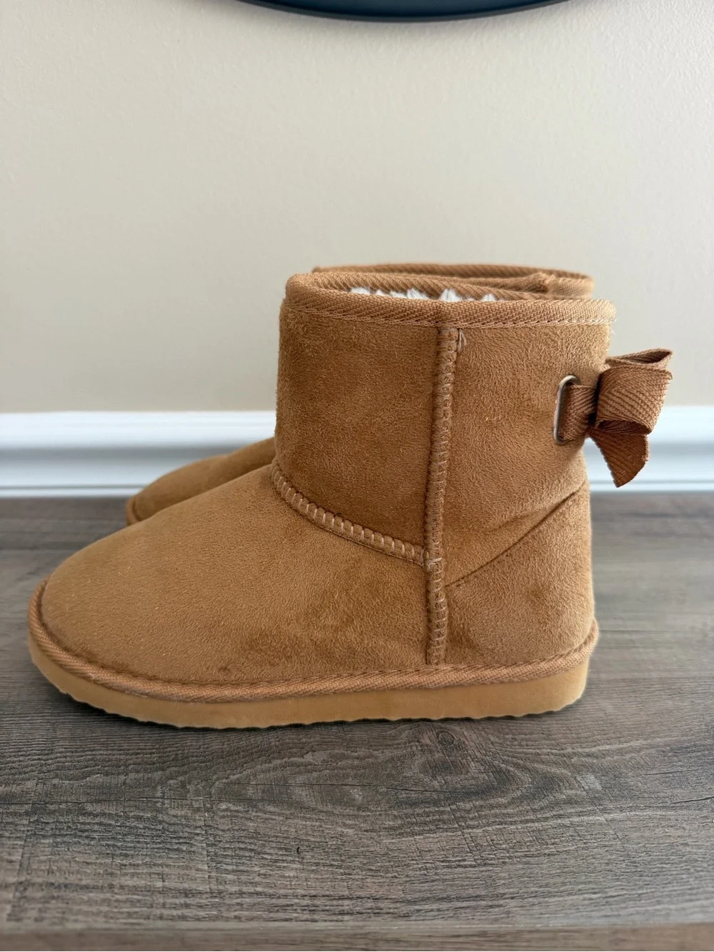 Capelli of New York soft chestnut
