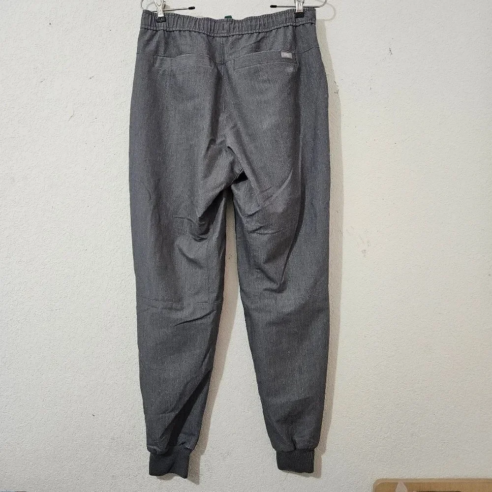 Figs size small