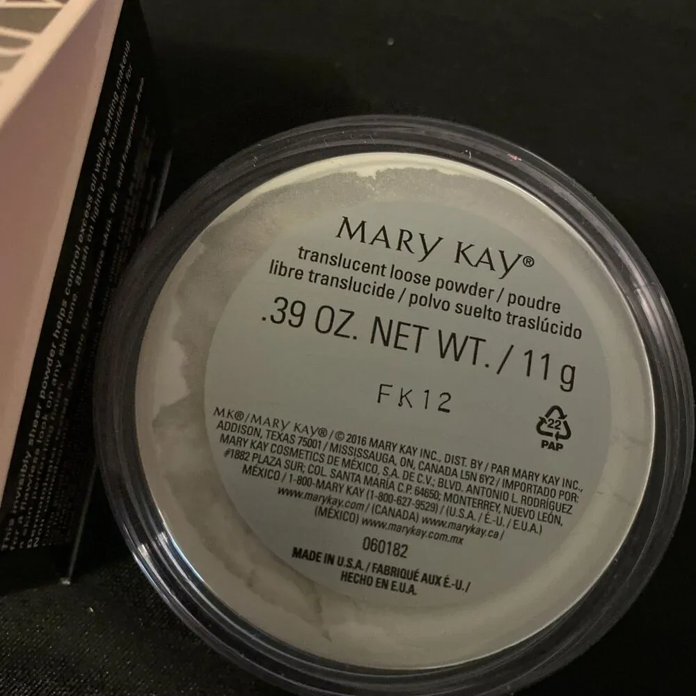 Mary Kay Translucent Loose Powder 0.39 oz NEW In Box