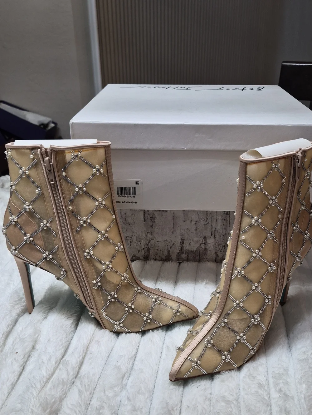 Betsey Johnson new box