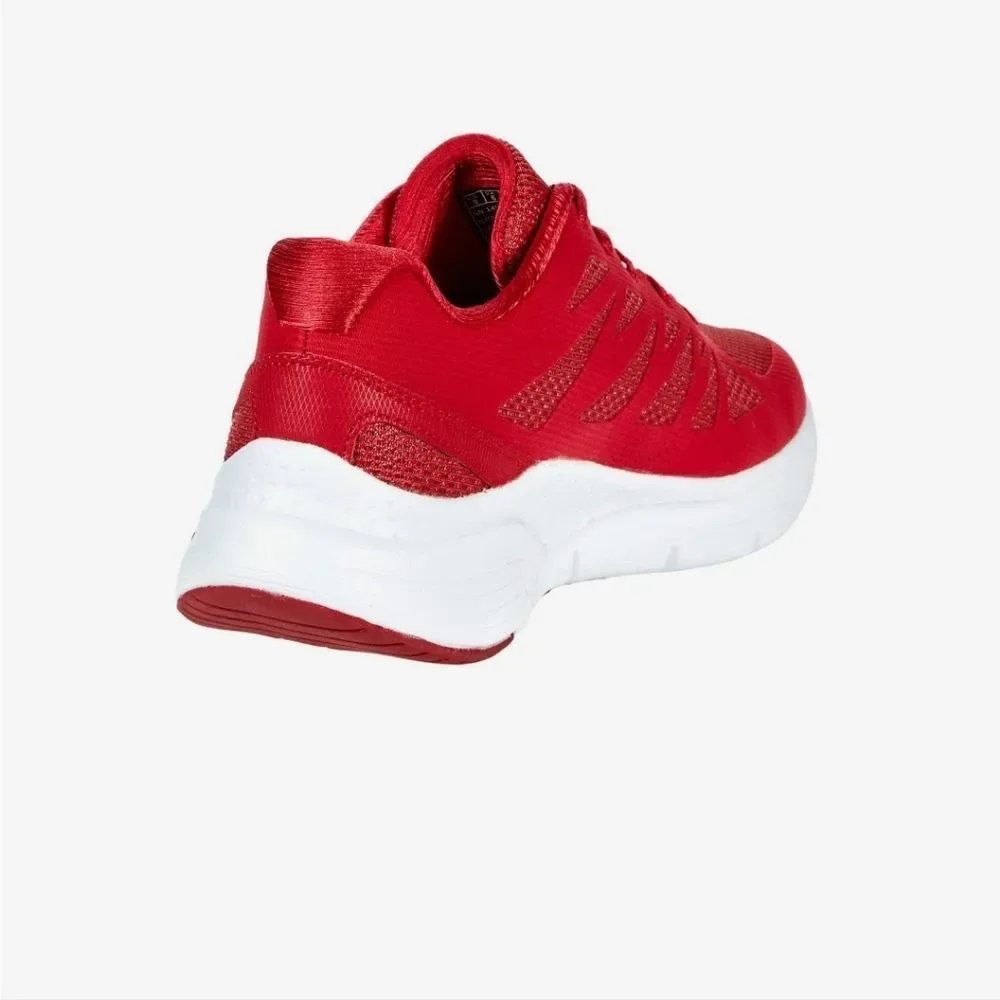 Skechers reposhing this