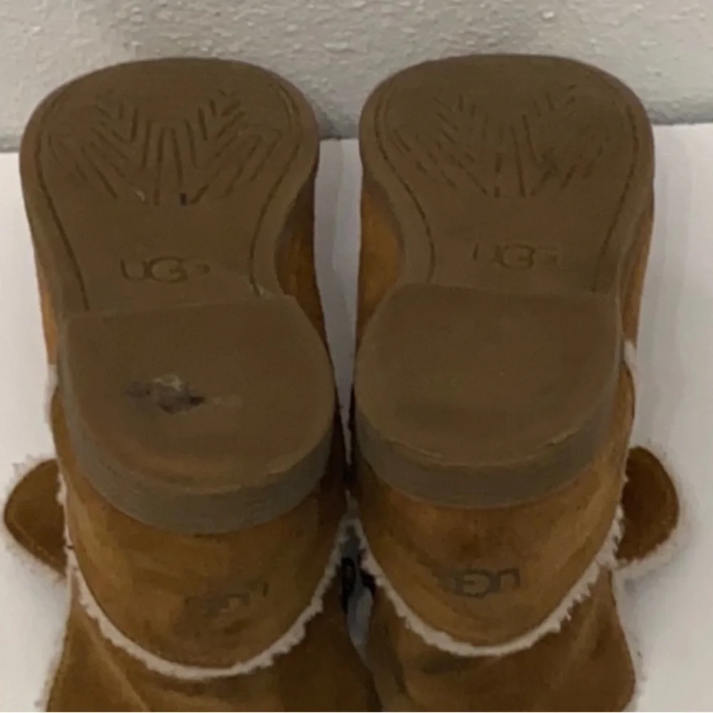 UGG authentic designer