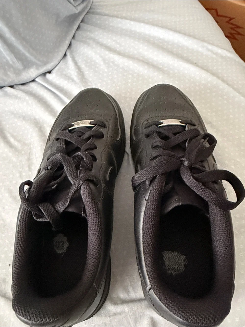Nike classic black
