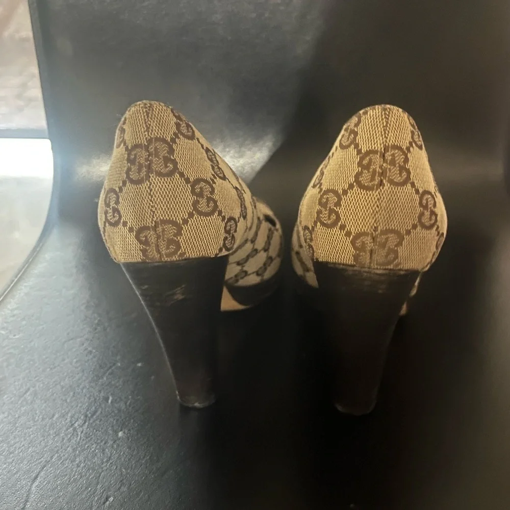 Gucci guc women