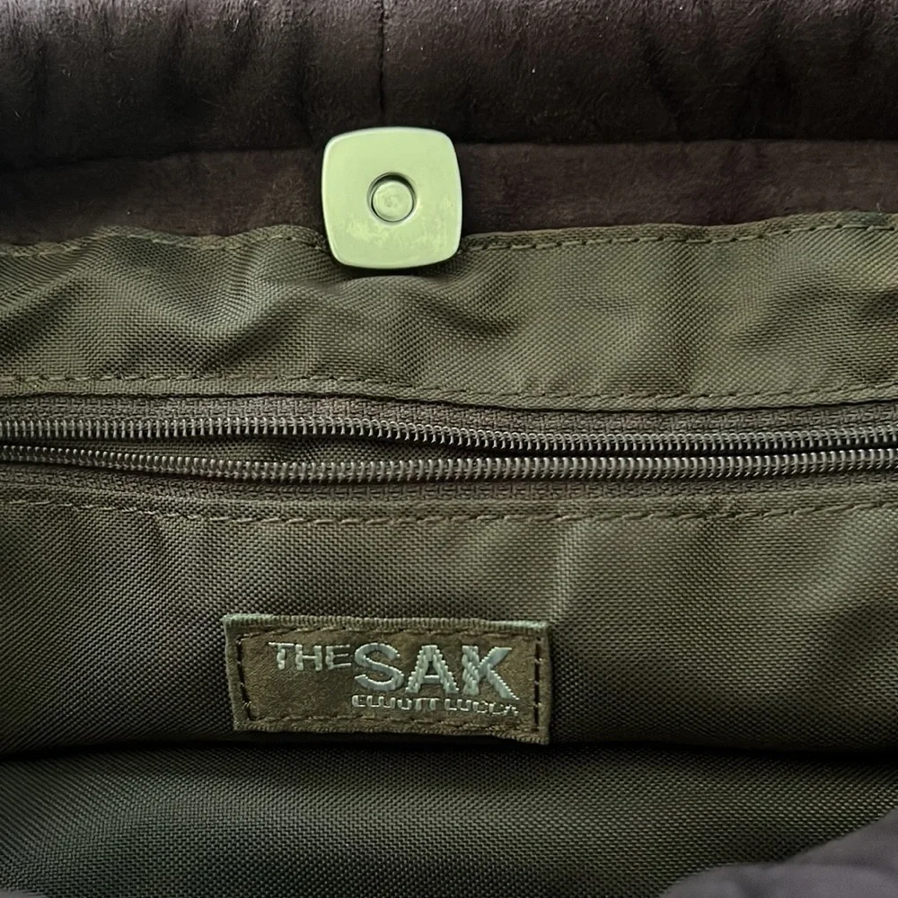 The Sak sak by