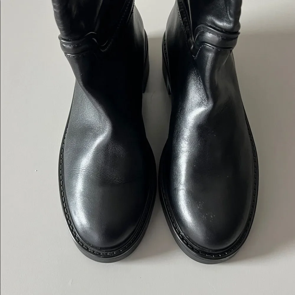 Stuart Weitzman new stuart