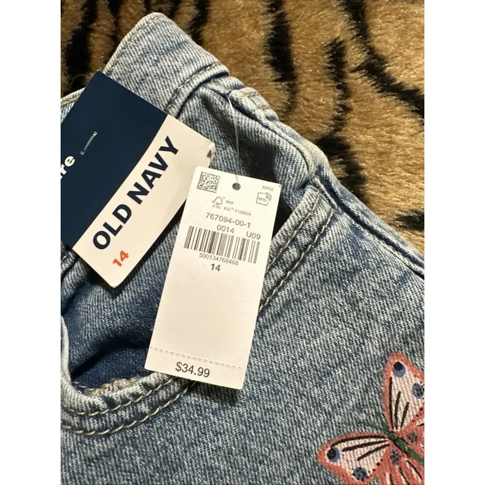 Old Navy these girls