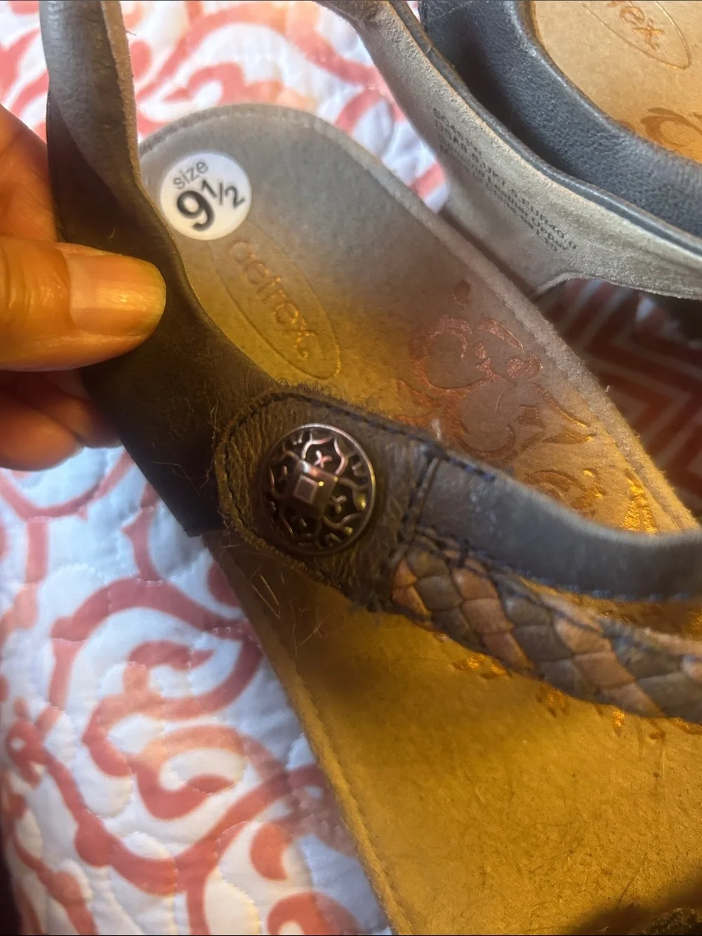 Aetrex braided straps