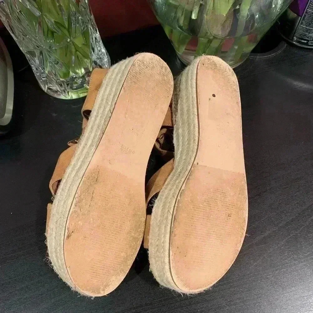 Urban Outfitters good