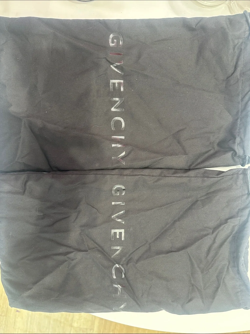 Givenchy authentic chain