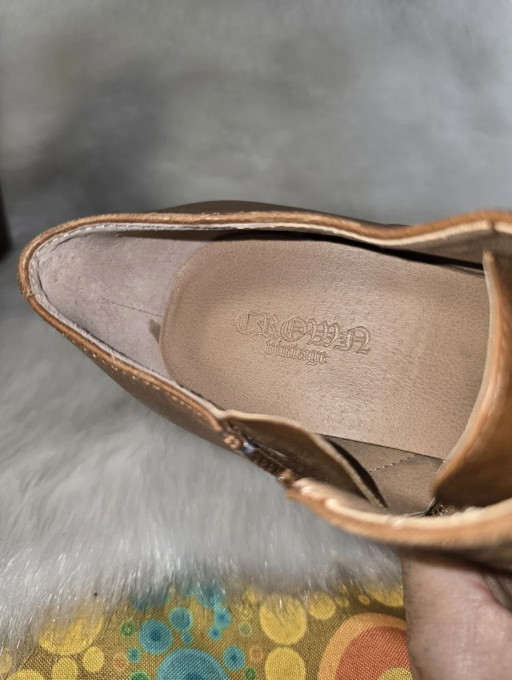 Crown Vintage selected shoe