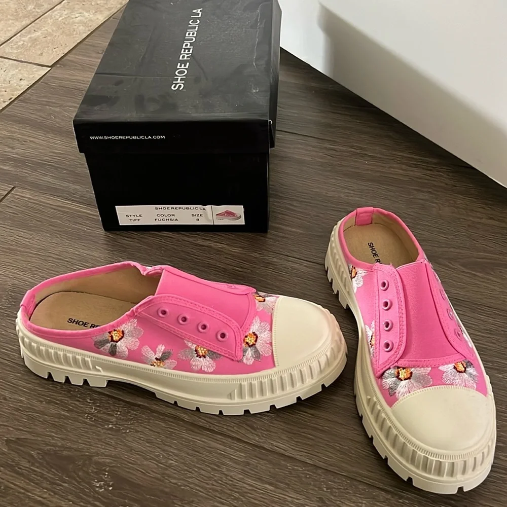 Shoe Republic LA vibrant hot