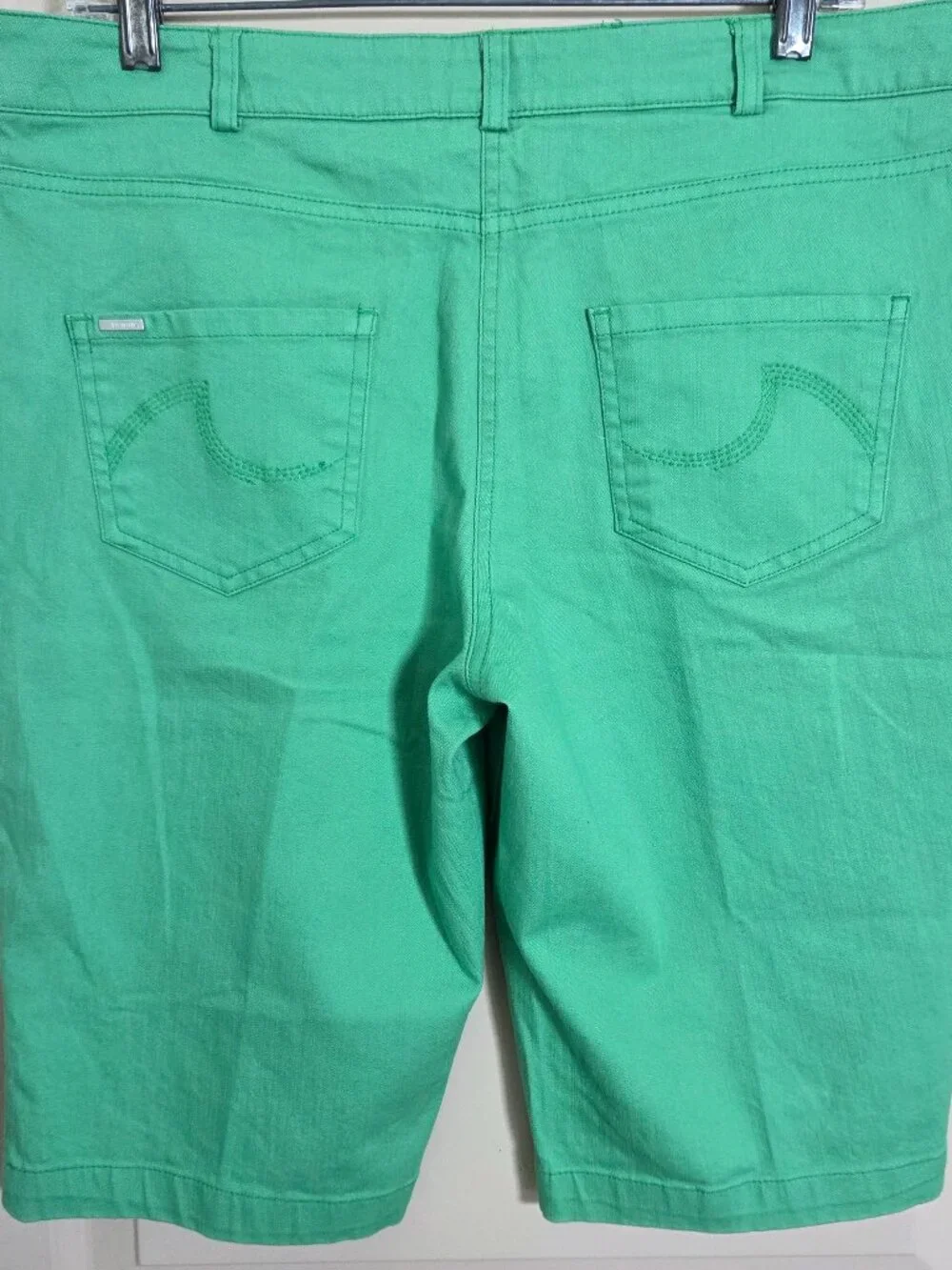 In Moda womens bermuda