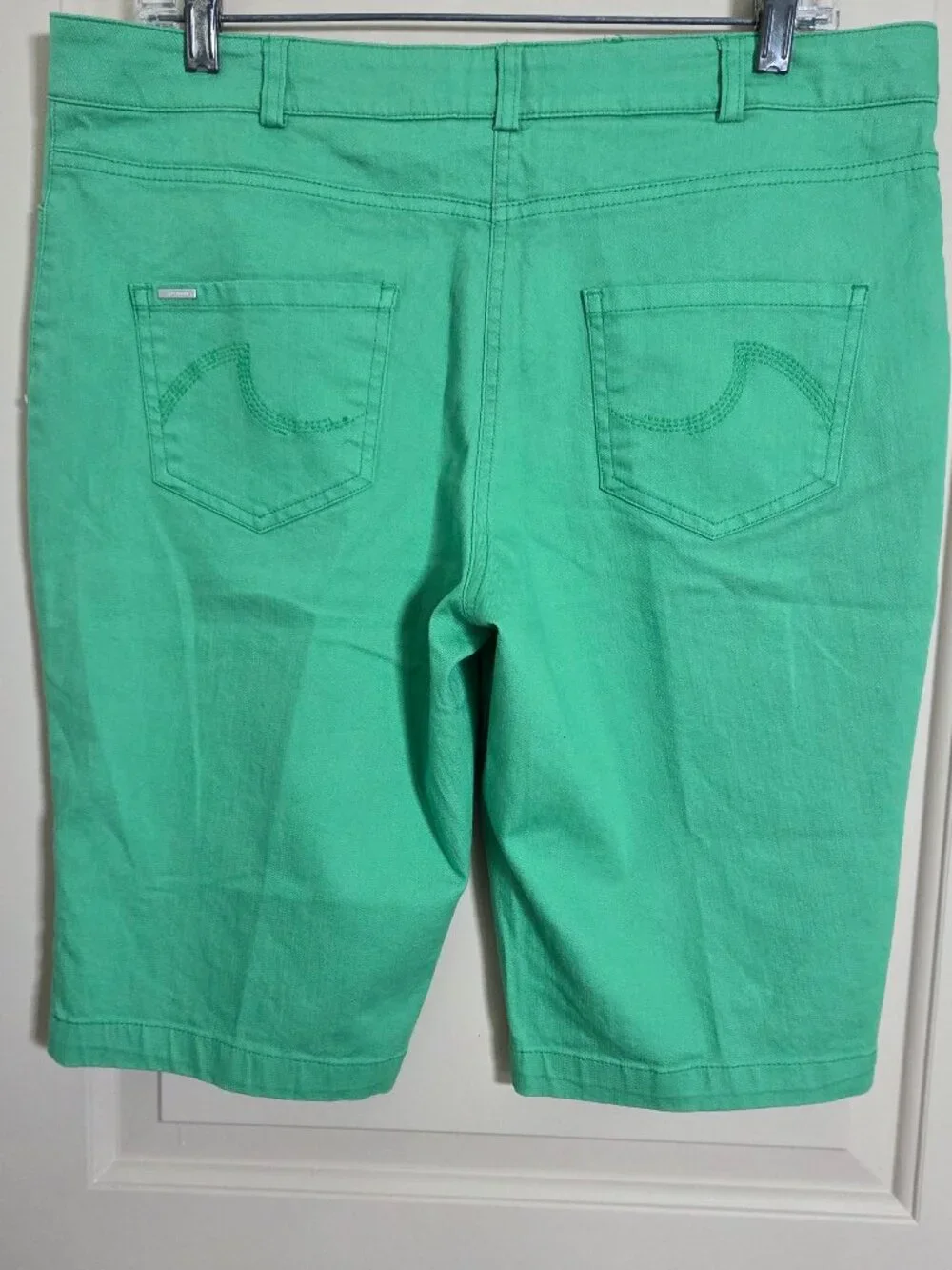 In Moda womens bermuda