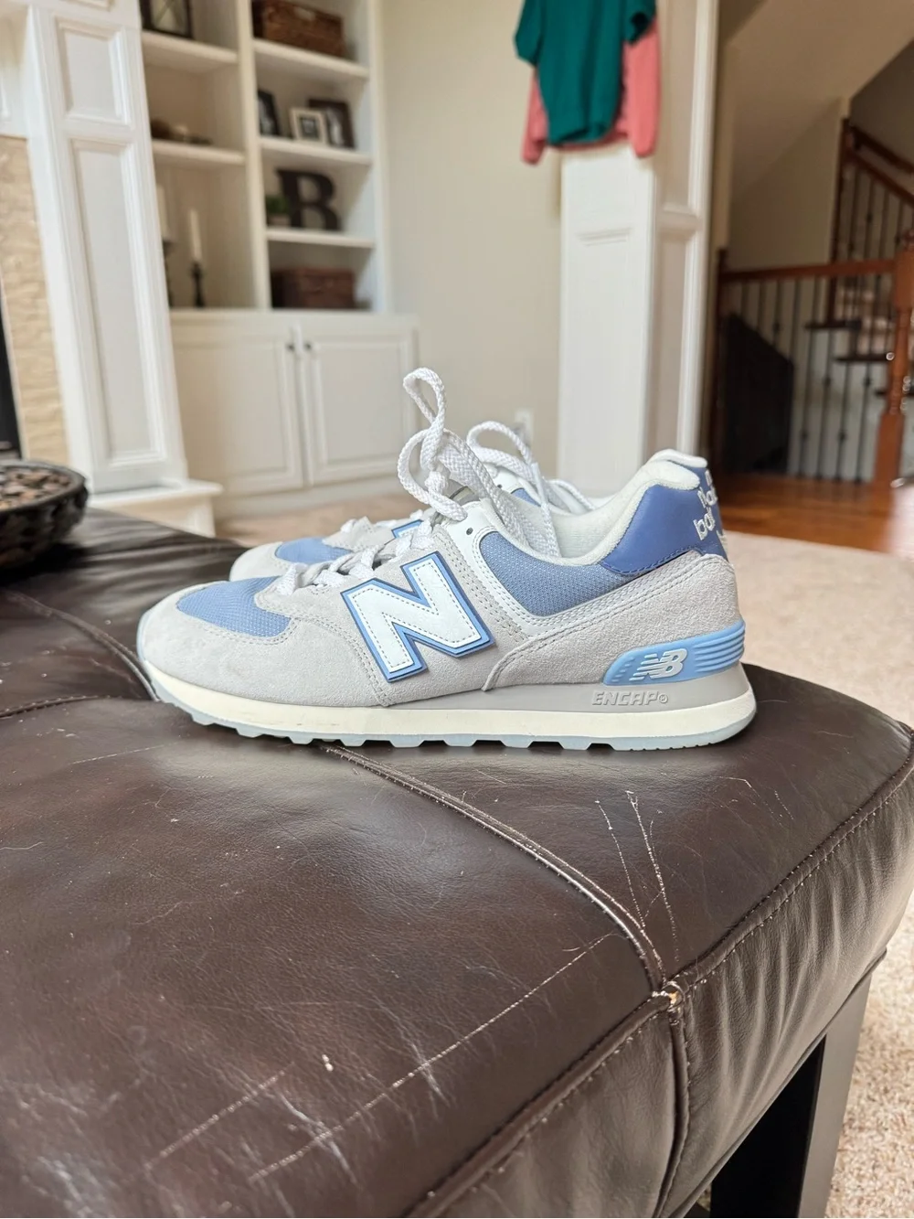 New Balance Women’s Light Gray and Blue Retro Runner Sneakers