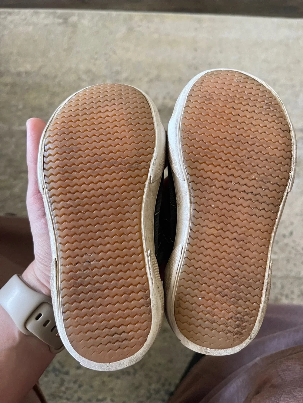Sperry play smoke