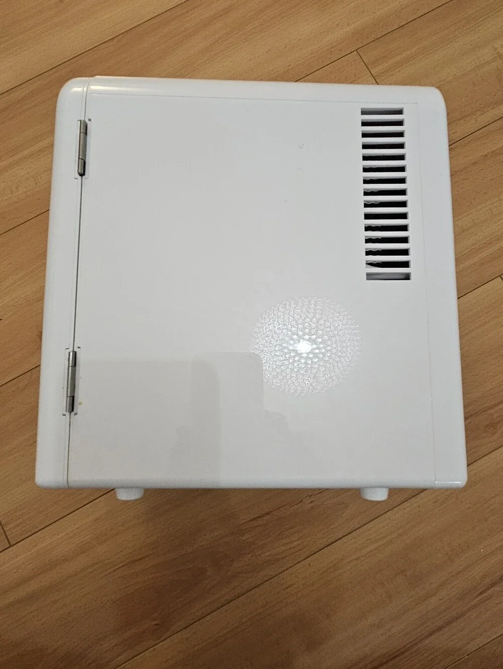 Chefman white compact