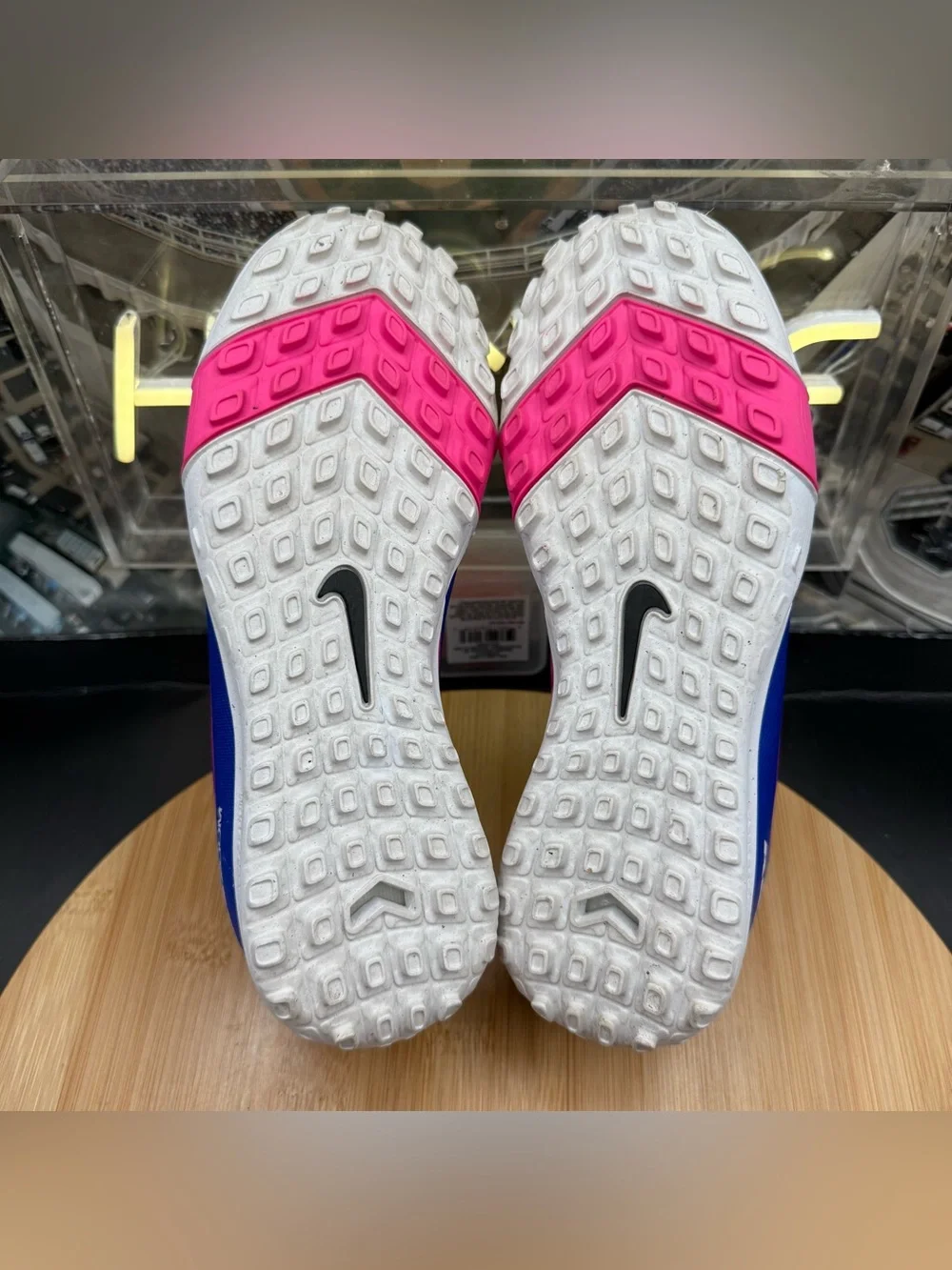 Nike great preowned