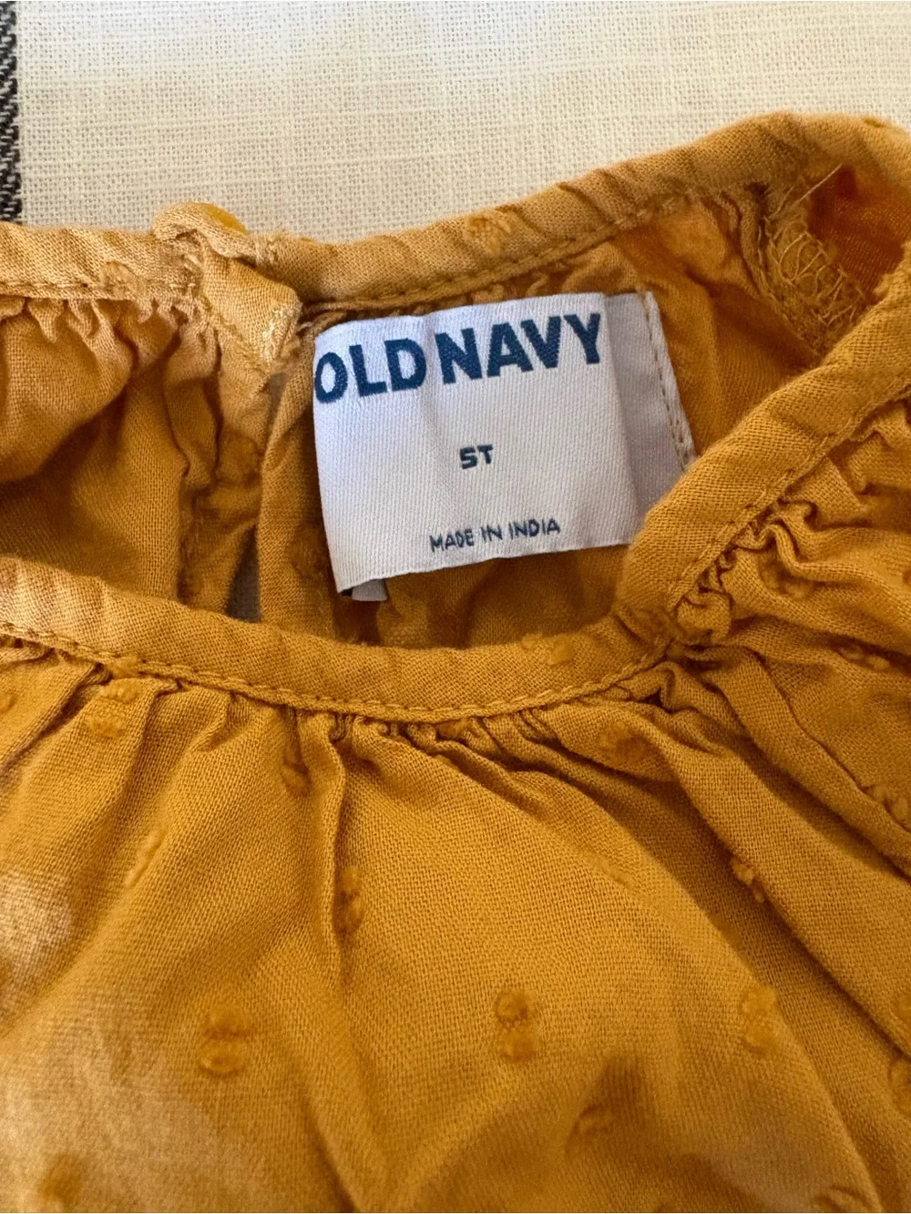 Old Navy soft eyelet