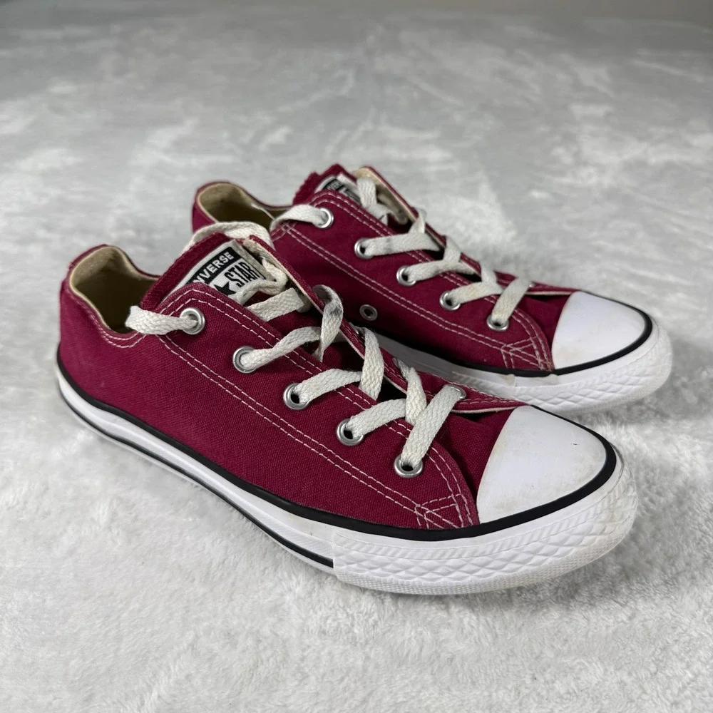 Converse two toe