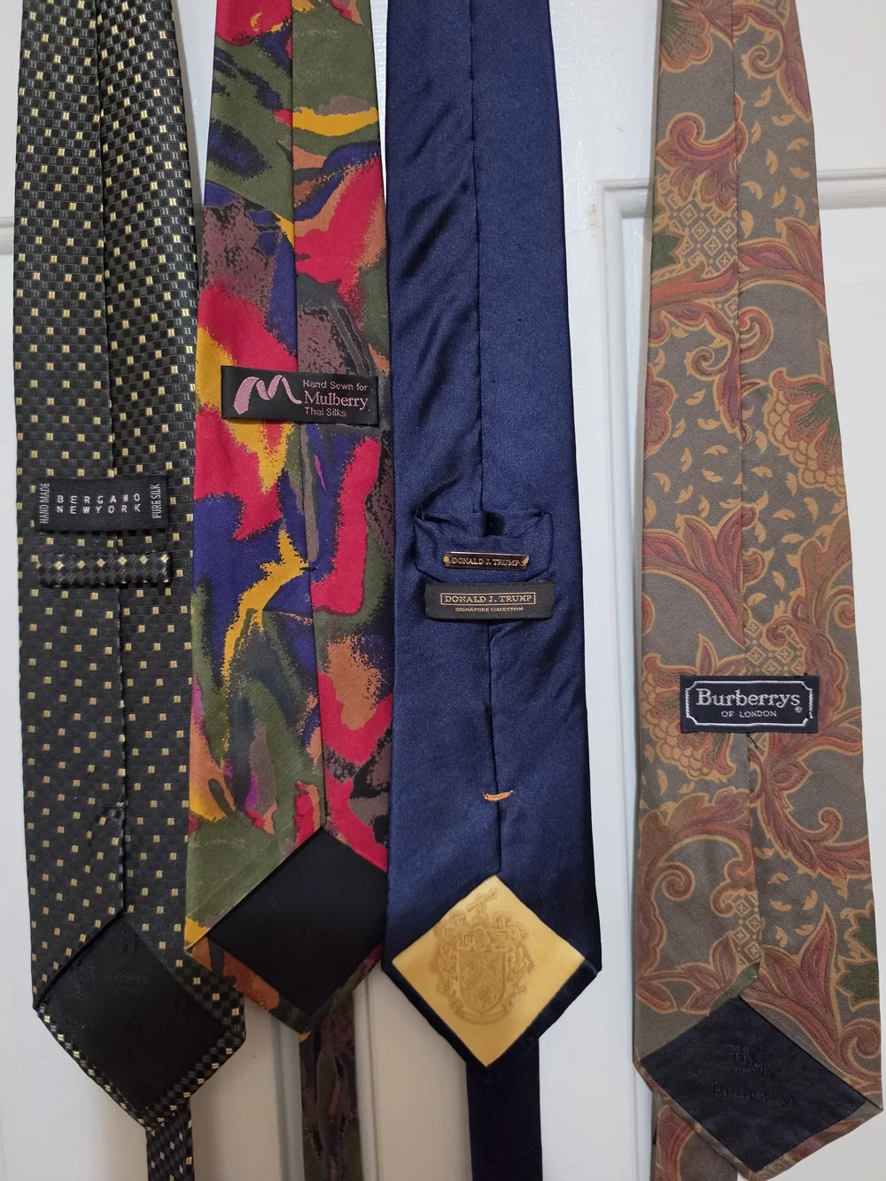 Burberry set four