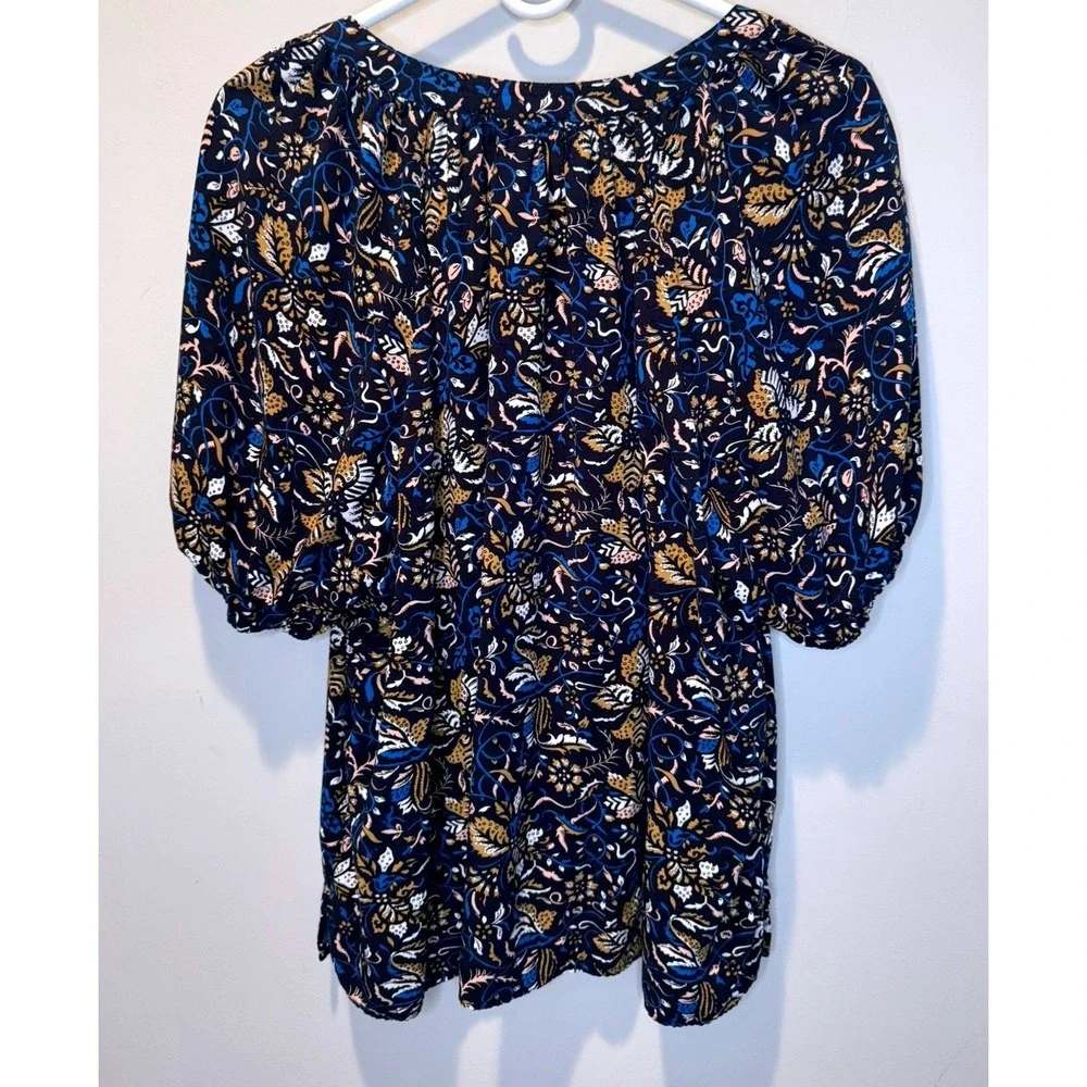LOFT outlet blouse