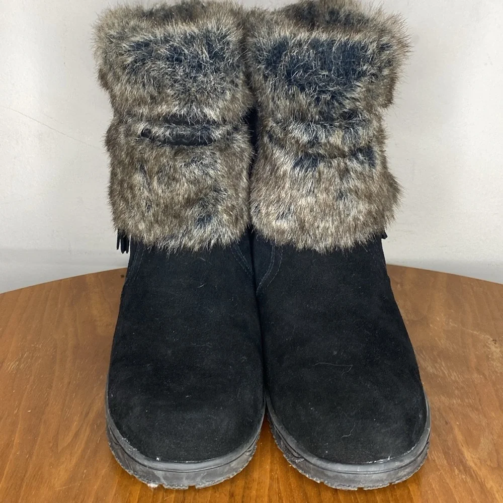 Minnetonka black suede