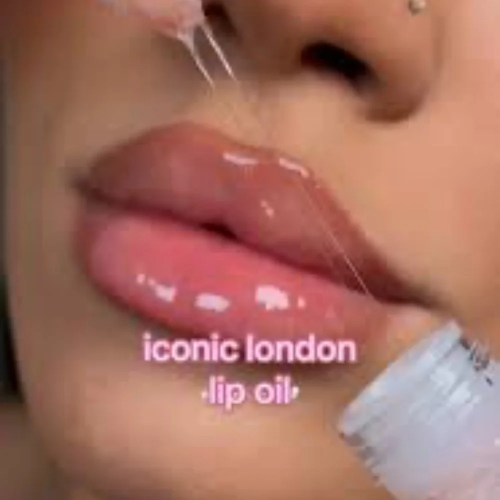 ICONIC London lip oil