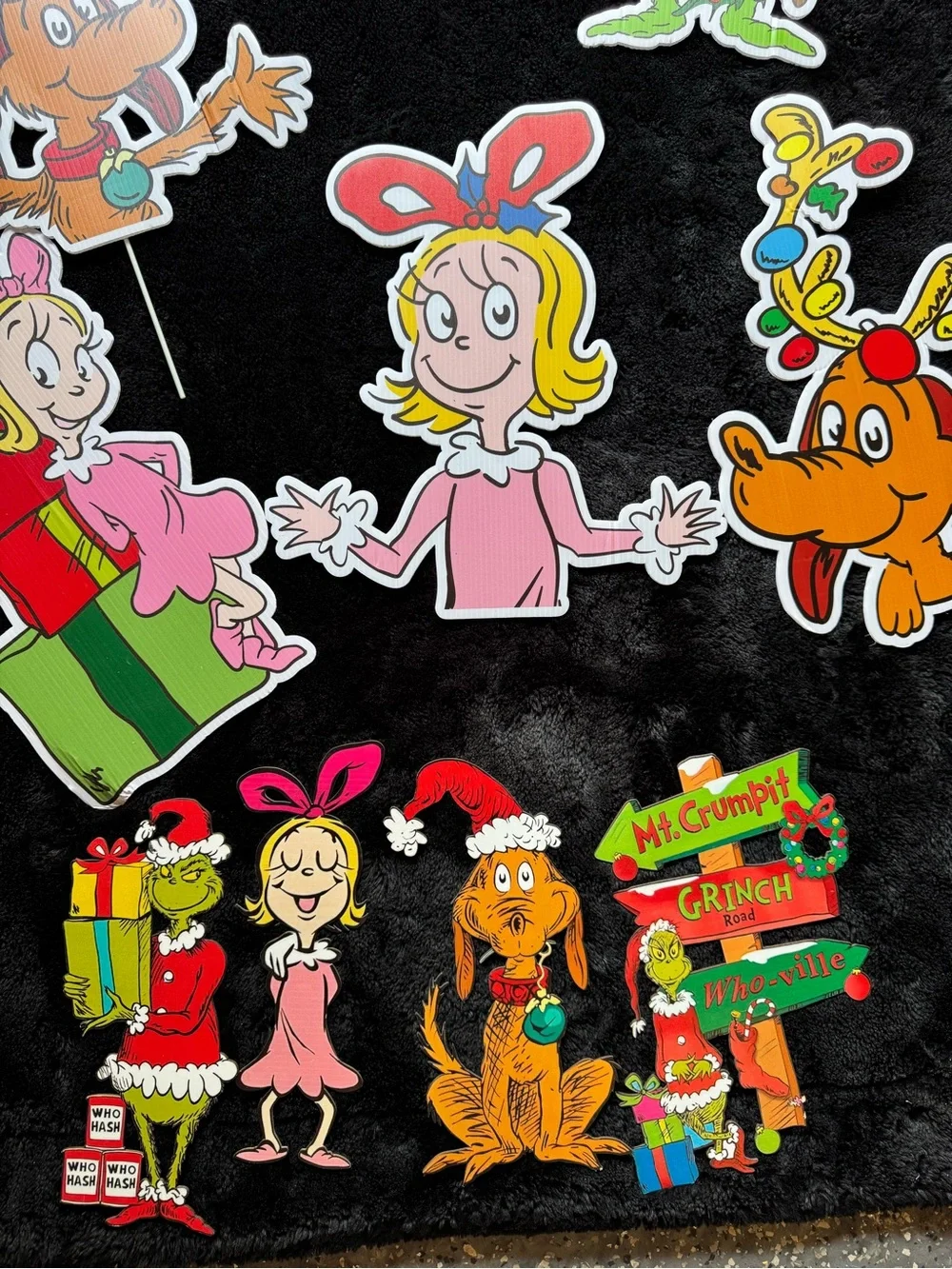 N/A festive grinch