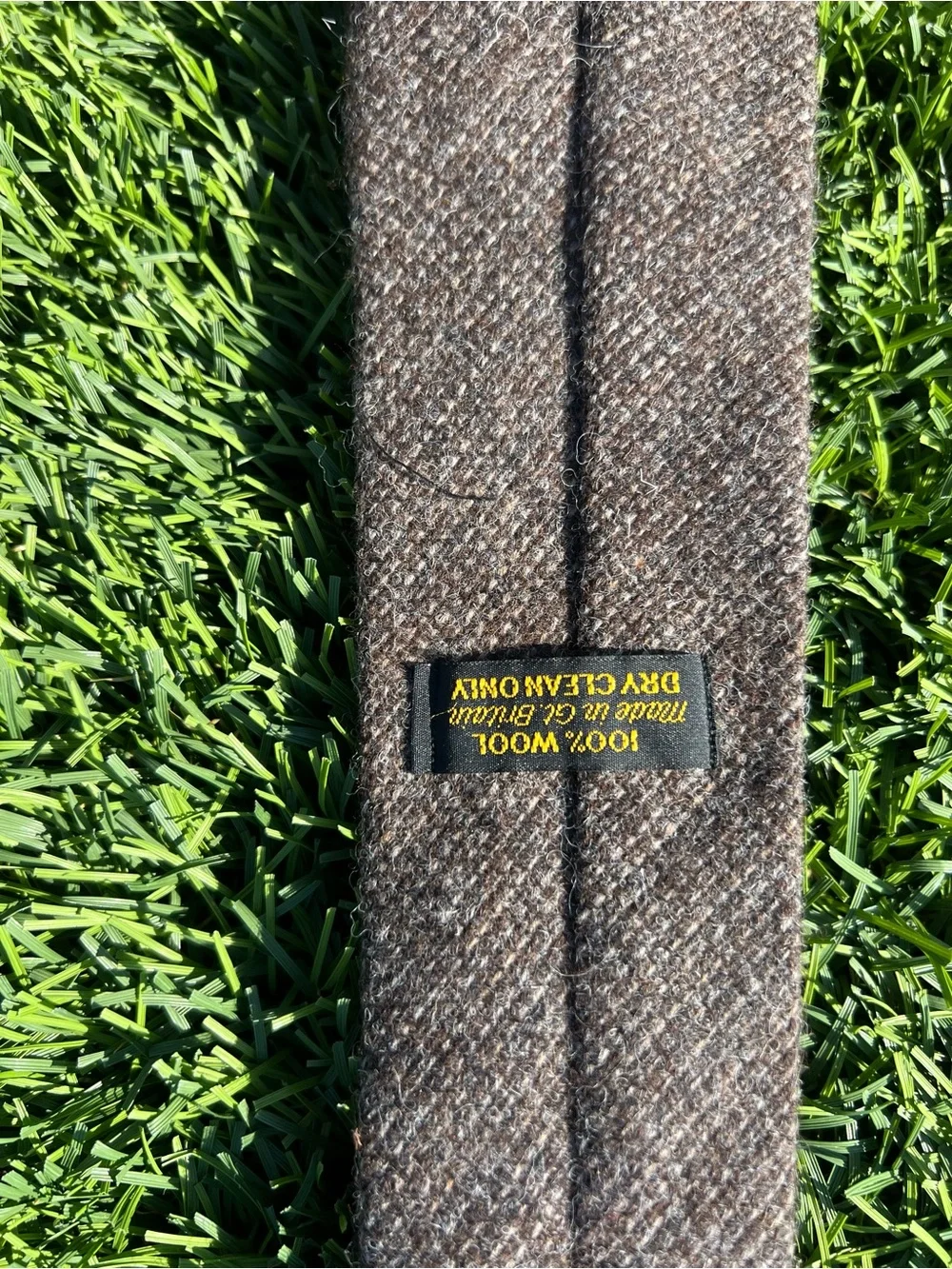 Unknown refined brown