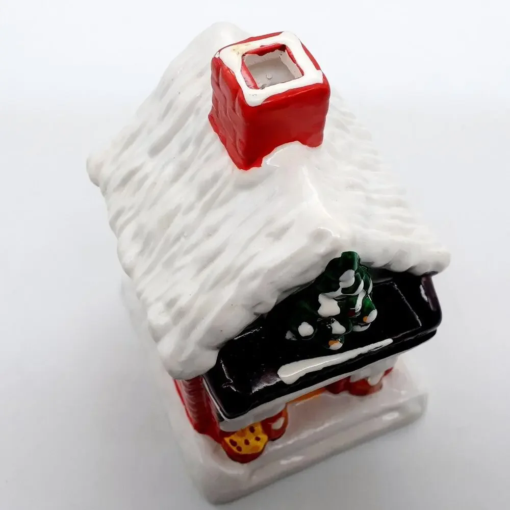 Unknown ceramic christmas