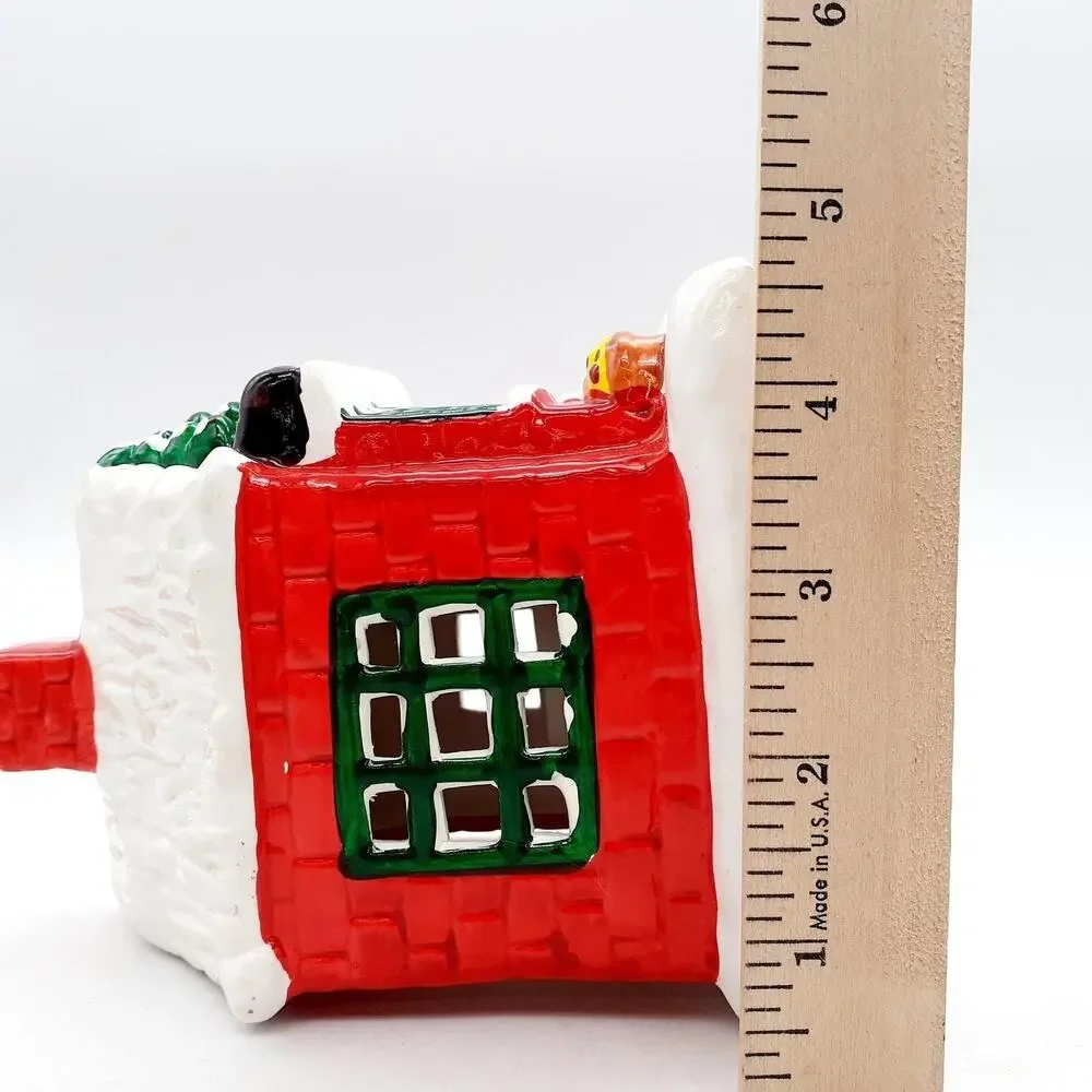 Unknown ceramic christmas