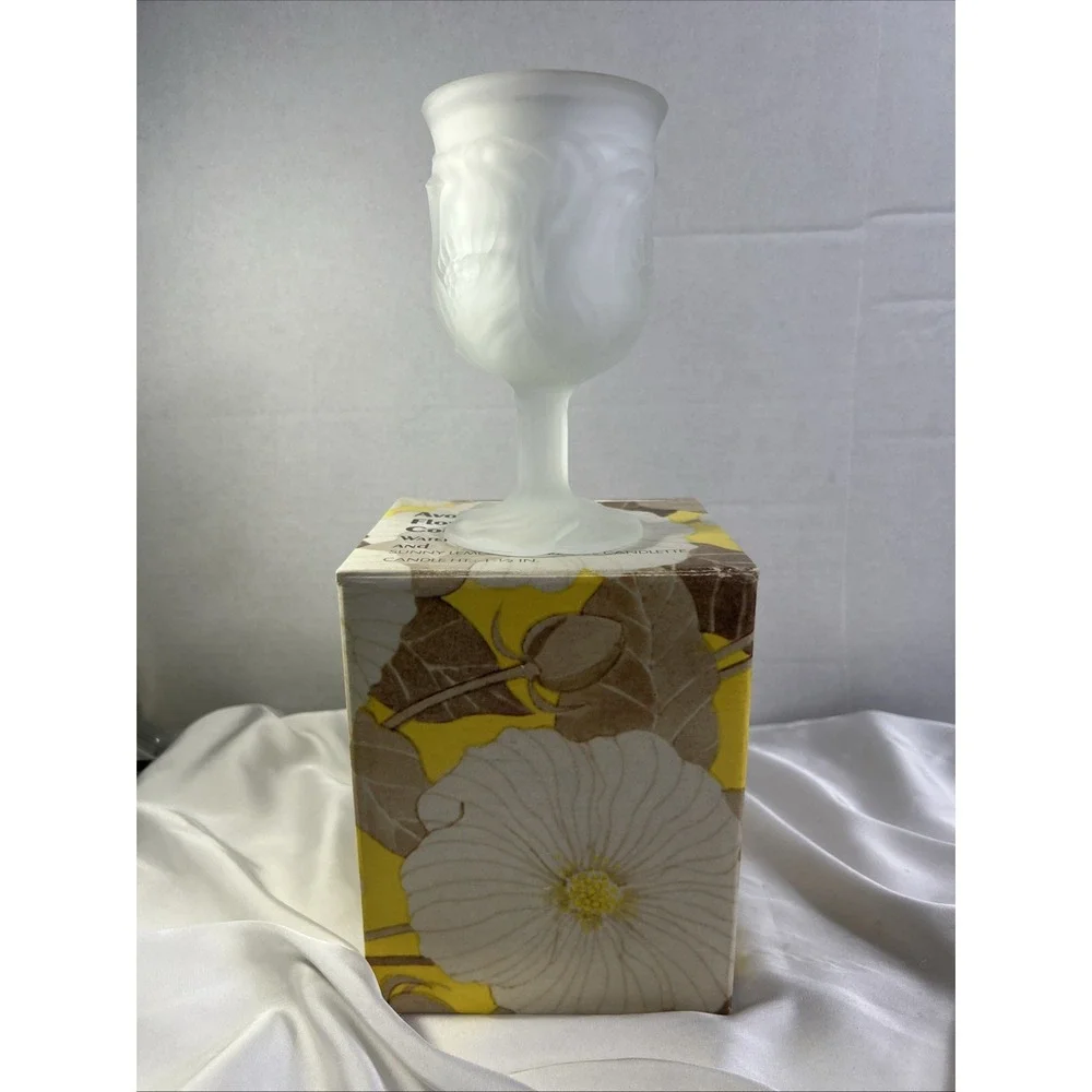 Avon vtg flowerfrost