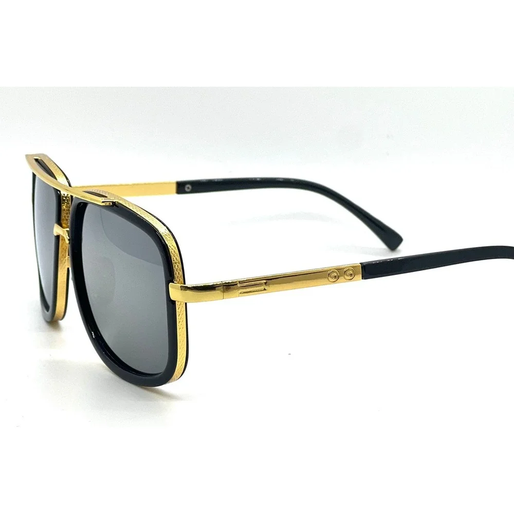 N/A stylish sunglasses