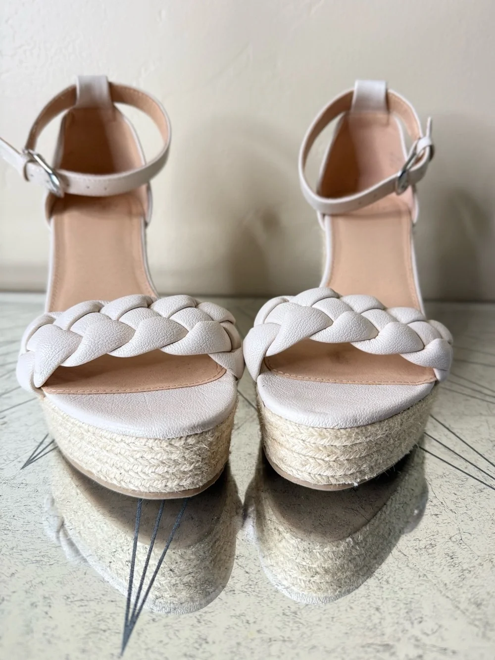 Oasis Society offer espadrille cream