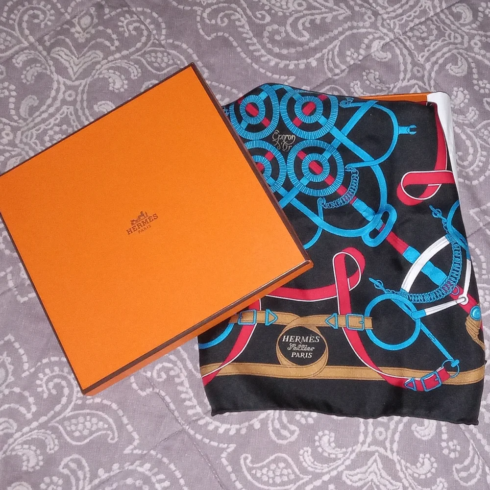 Hermes yes authentic