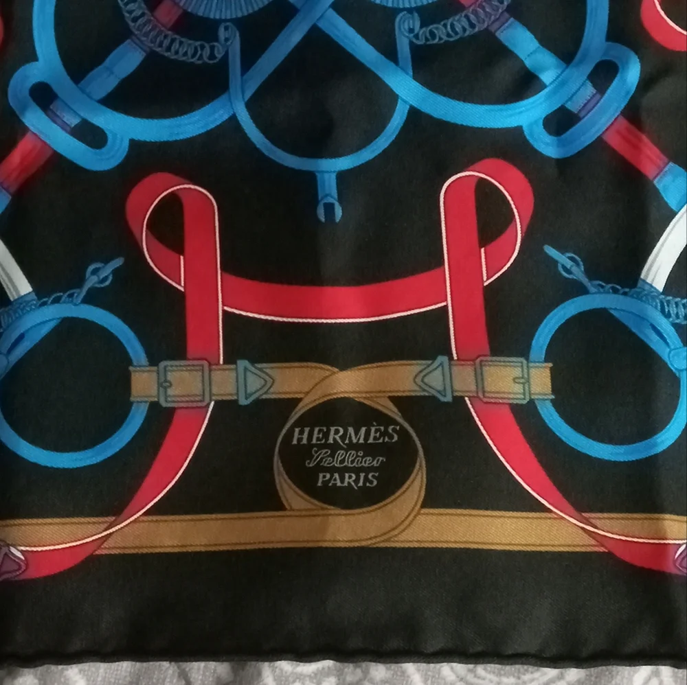 Hermes yes authentic