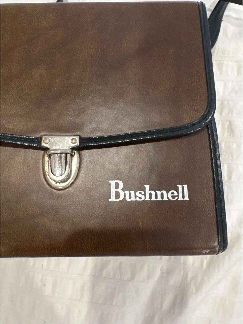 Bushnell closure not