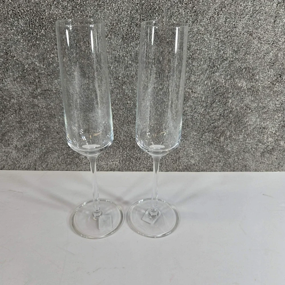 Crate&Barrel style feature glass