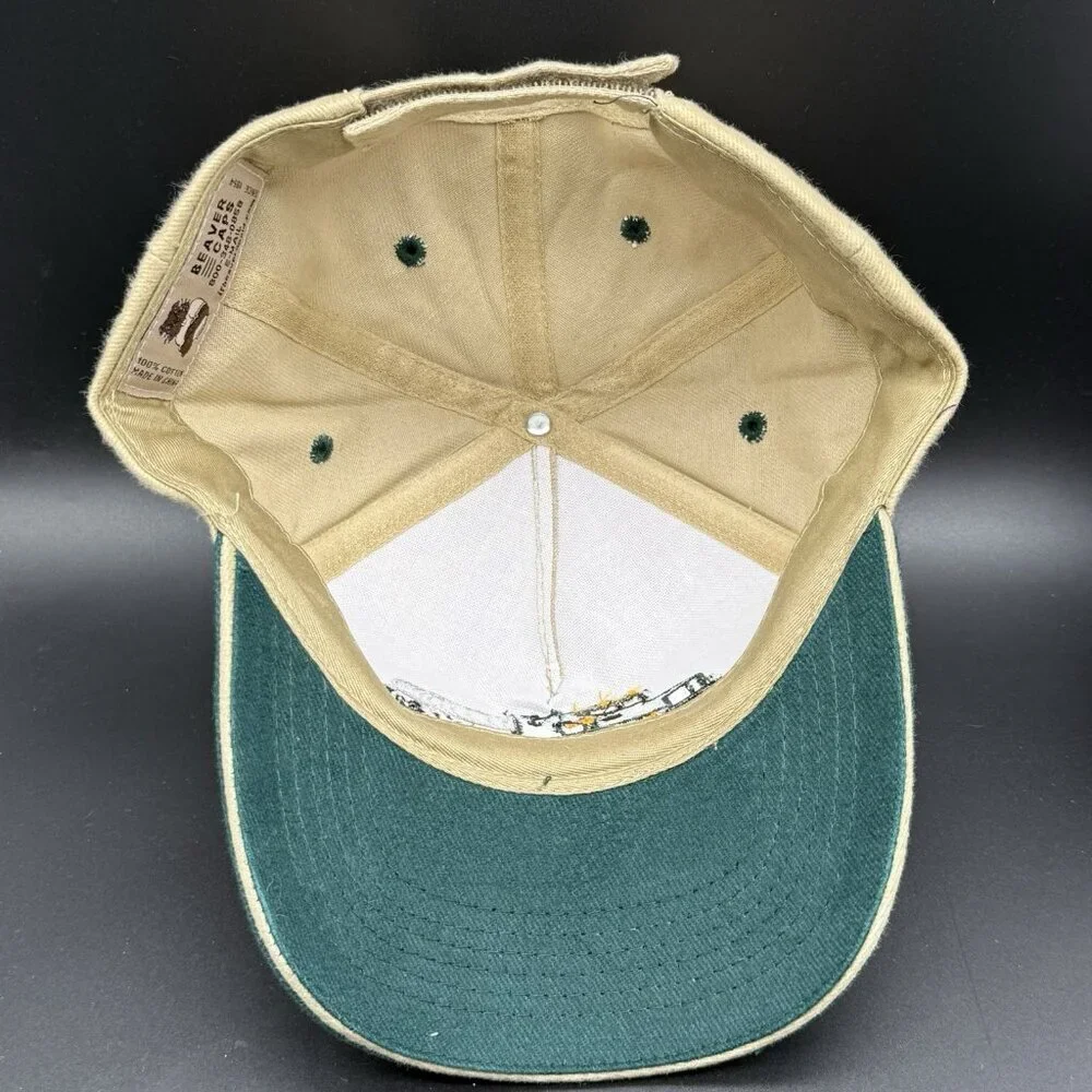 Beaver Caps great preloved