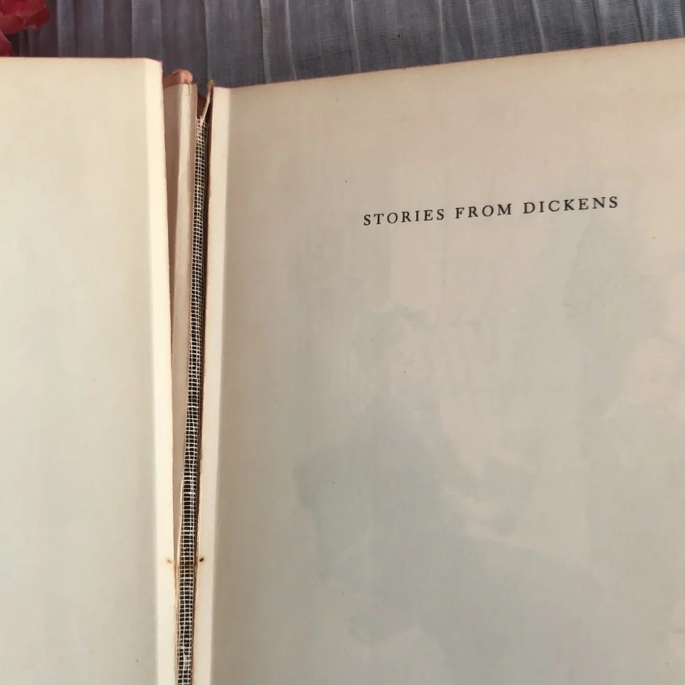 Charles Dickens vintage lot
