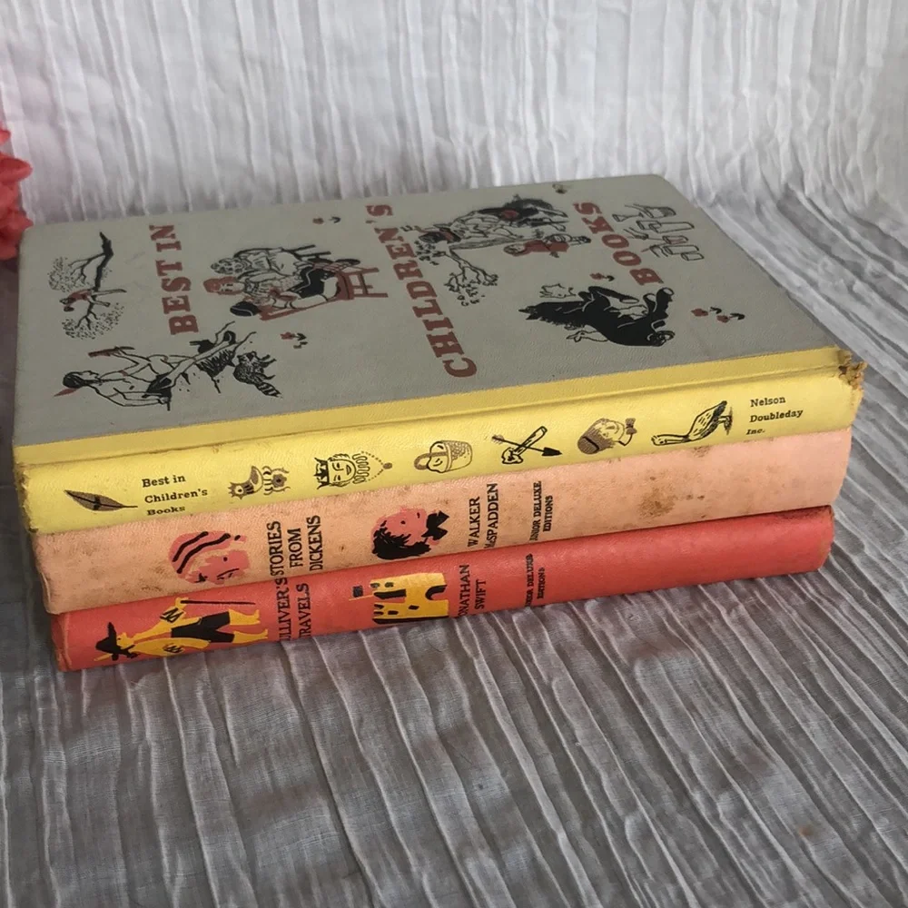 Charles Dickens vintage lot
