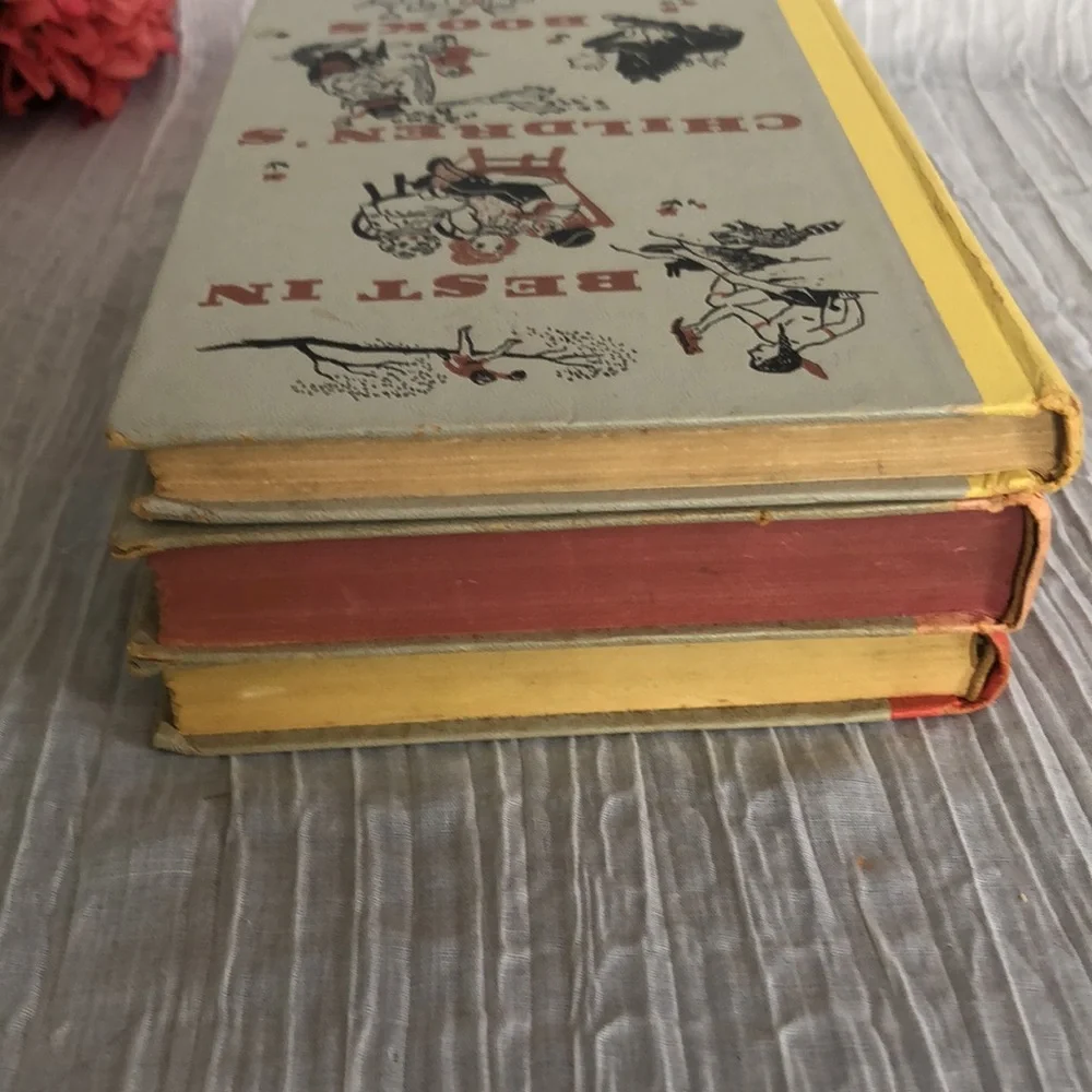 Charles Dickens vintage lot
