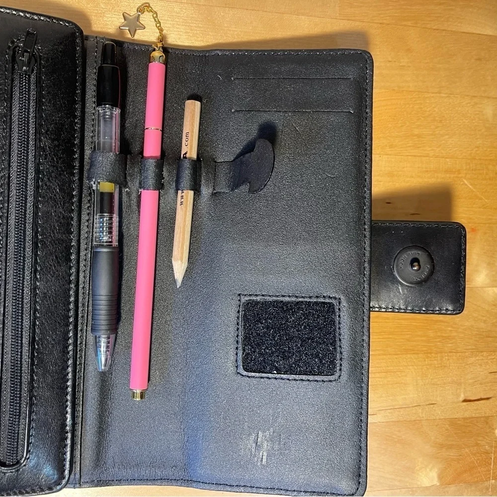 Vintage Time Manager Original Black Gloss Leather 6-Ring Personal Planner Binder