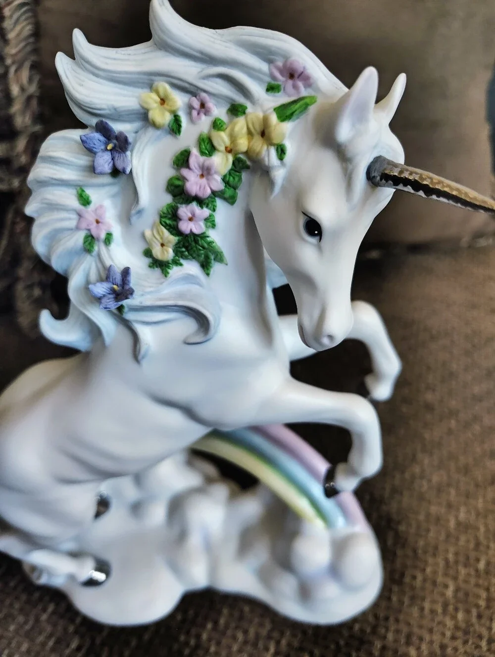 VTG Princeton Gallery “Love’s Rainbow” Fine Porcelain Unicorn Figurine 1996