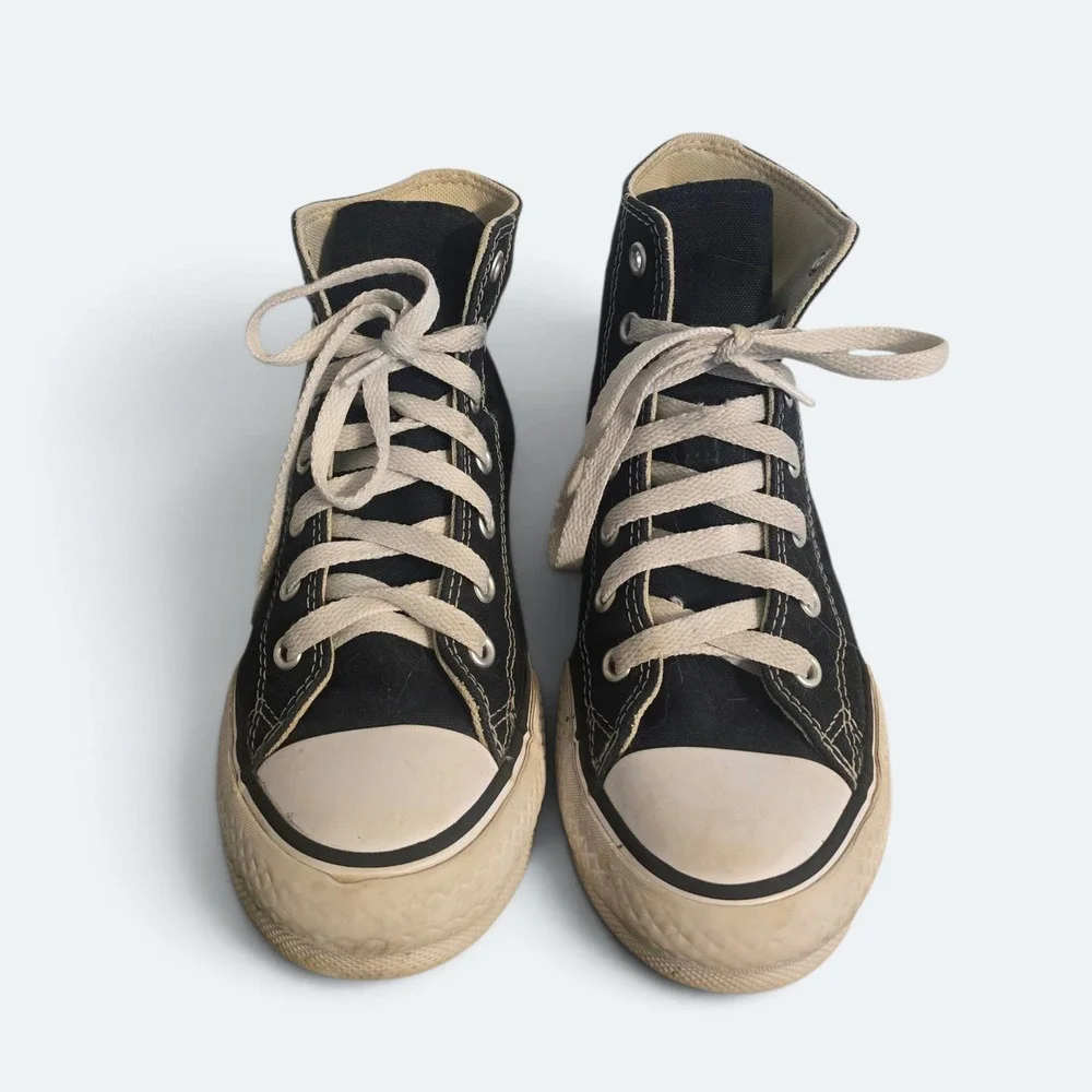 Converse worn good
