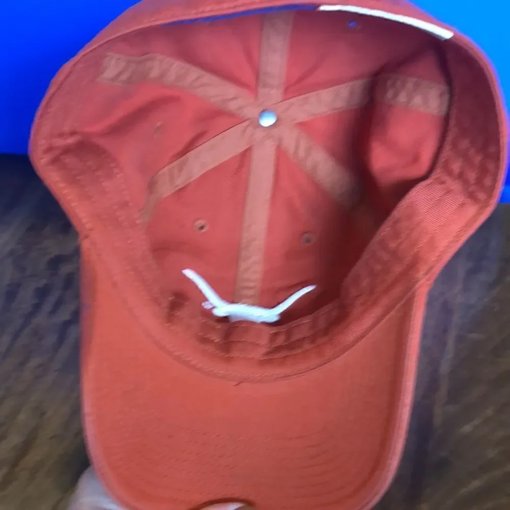 Hatworld-Lids size large